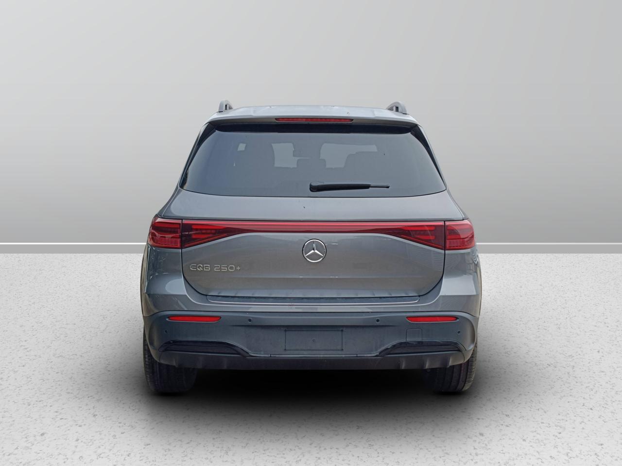 Mercedes-Benz EQB 250+