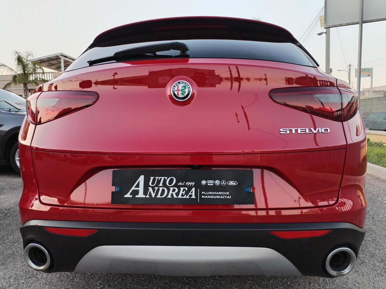 Alfa Romeo Stelvio 2.2Restaling navig cam led 2021