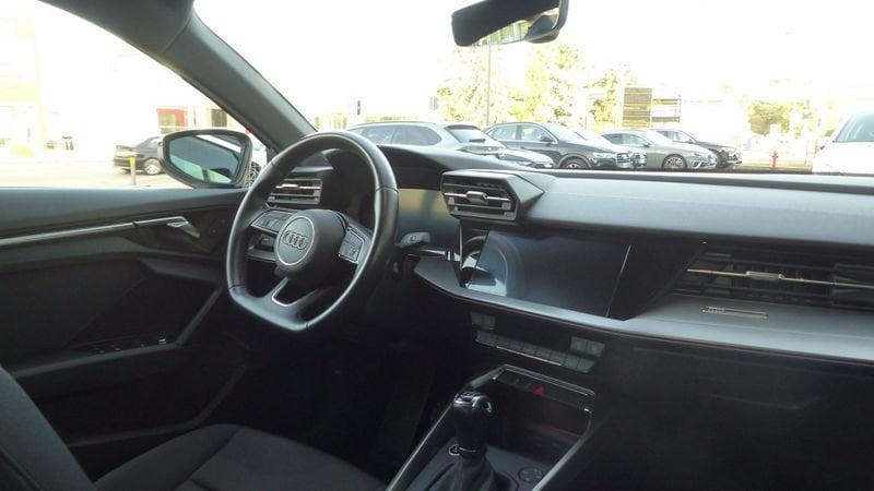 Audi A3 SPB 30 TDI Business