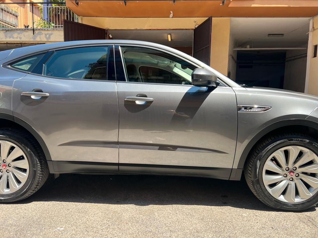 Jaguar E-Pace 2.0D 150 CV R-Dynamic S