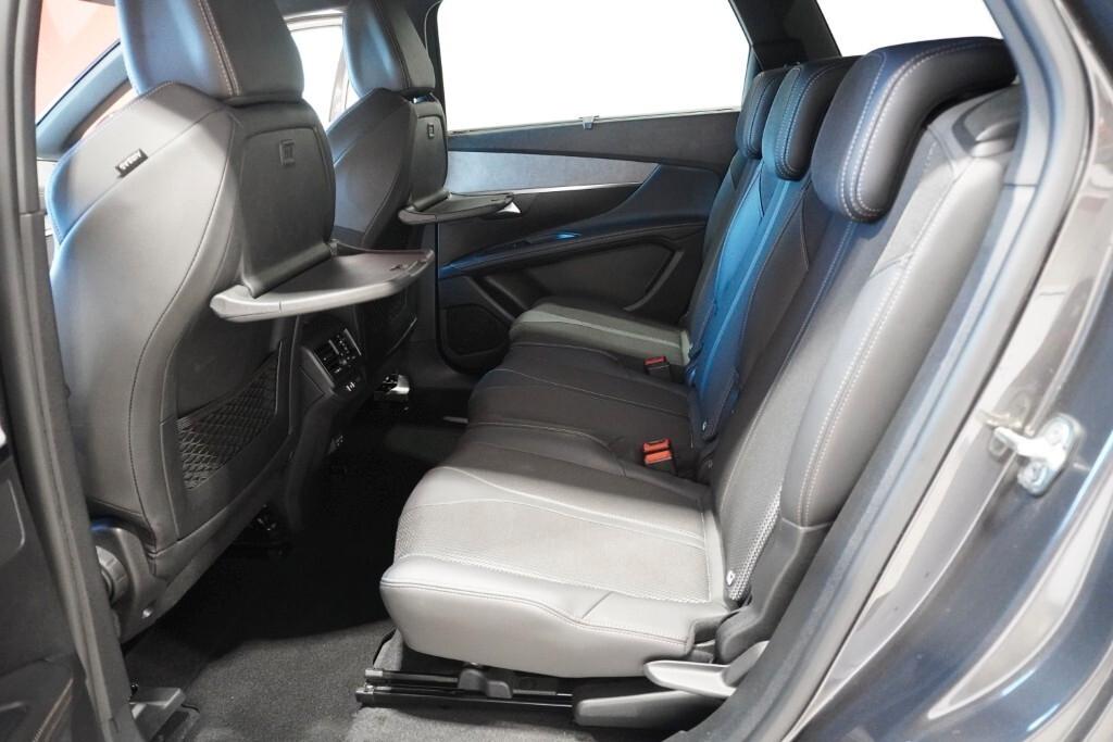 PEUGEOT 5008 1.5 BLUEHDI 131CV EAT8 SeS 7POSTI GT ( FARI LED - I-COCKPIT - ADAPTIVE CRUISE - NAVI - MIRROR - PDC - TELECAMERA POST. - CERCHI 18 )