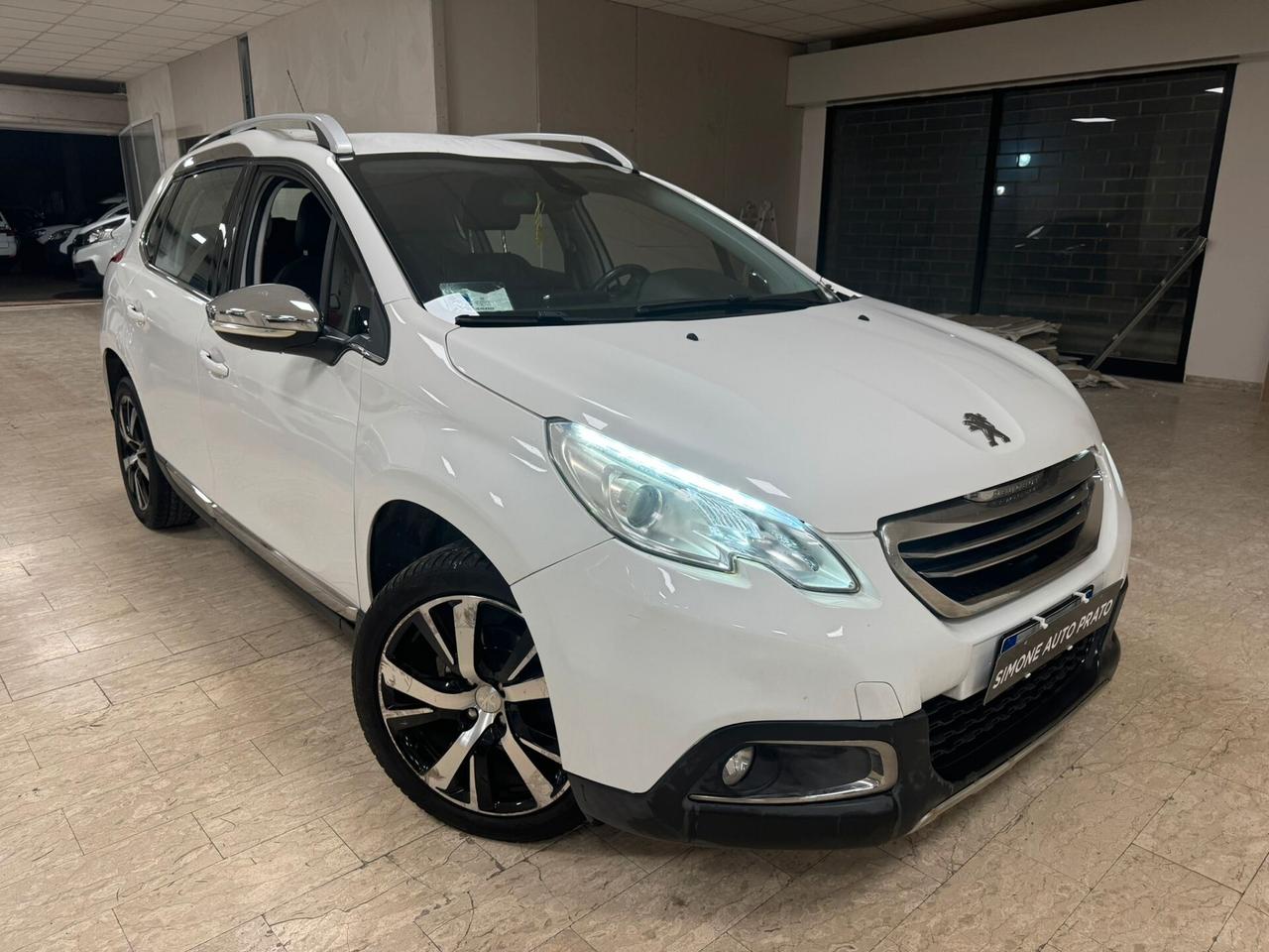 Peugeot 2008 1.6 e-HDi 115 CV Stop&Start Allure