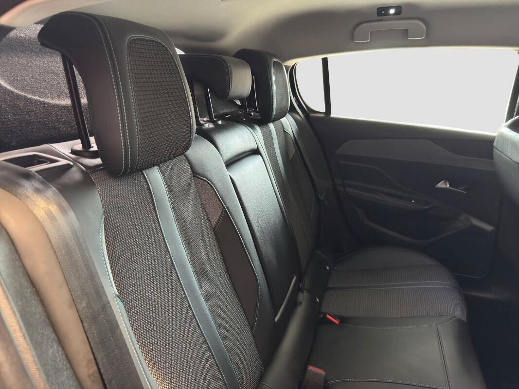 Peugeot 308 BlueHDi 130 S&S EAT8 Allure Pack 2022