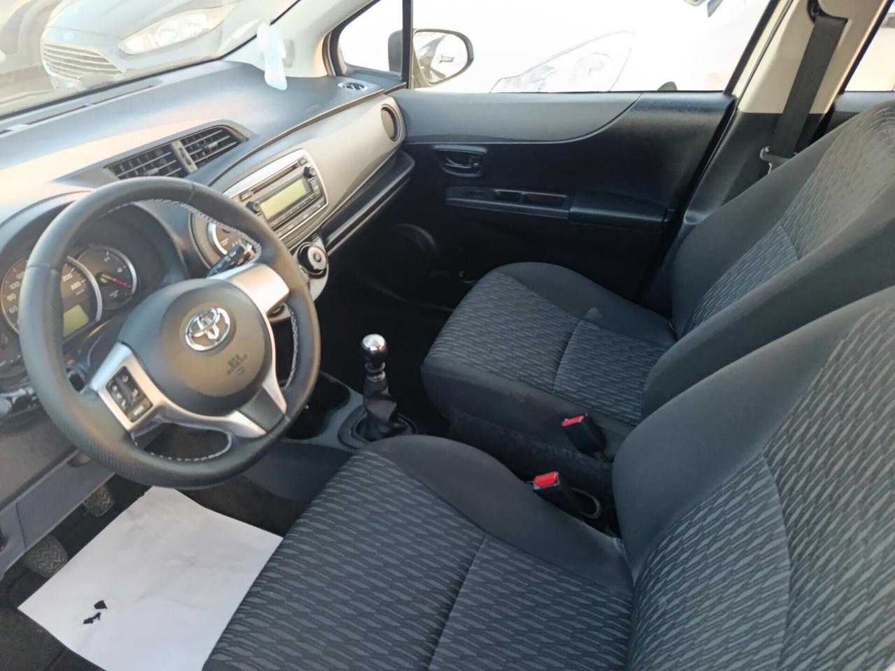 Toyota Yaris 1.4 D-4D Lounge 5 porte