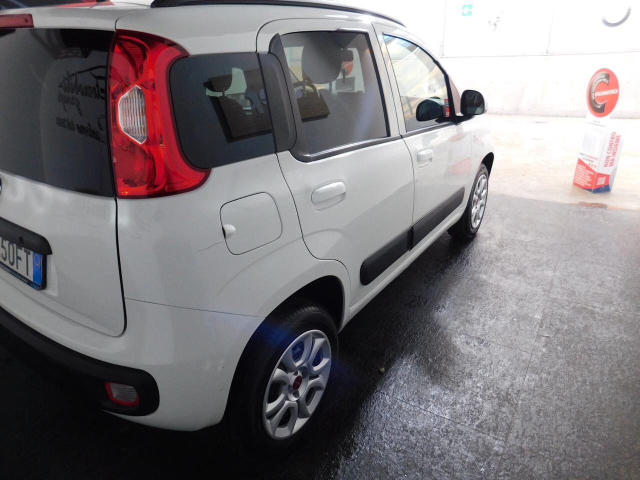 Fiat Panda 0.9 TwinAir Turbo Natural Power Lounge
