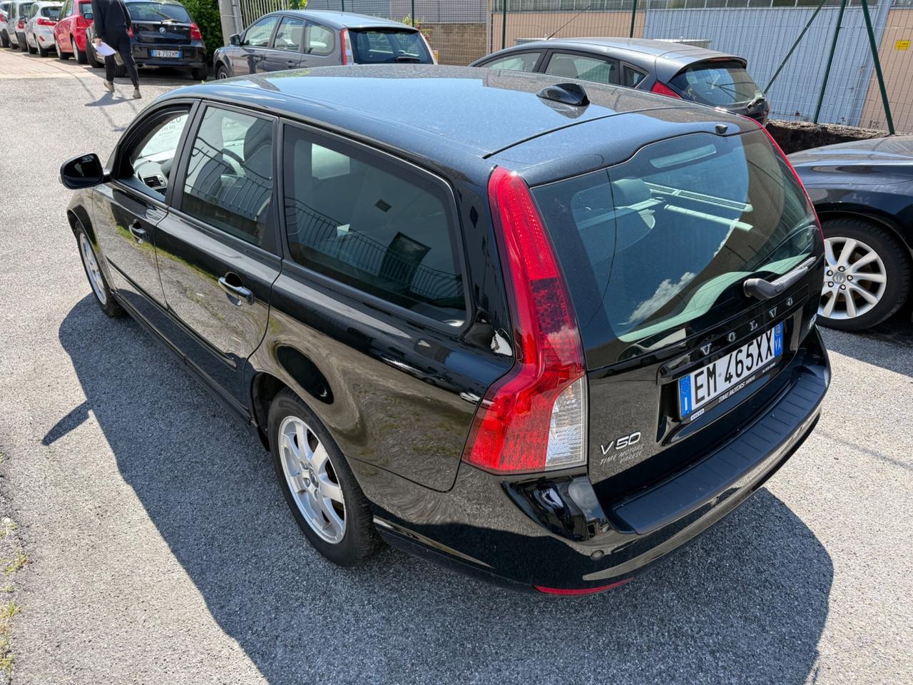 Volvo V50 D2 R-design