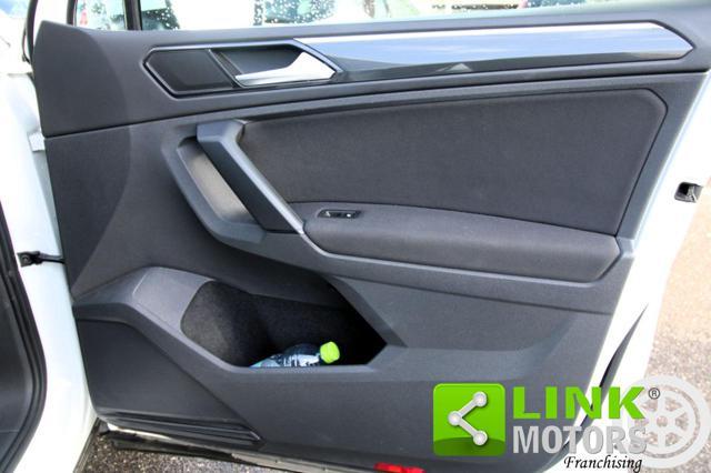 VOLKSWAGEN Tiguan 1.6 TDI SCR Sport BlueMotion Technology