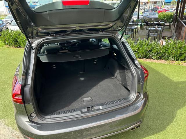 FORD Focus 1.0 EcoBoost Hybrid 125CV AUTO SW ST-Line 44000KM