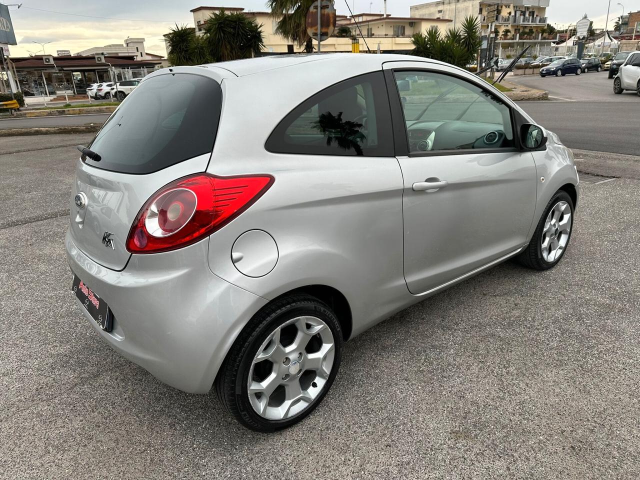 FORD KA TITANIUM 1.2BENZINA 69CV 130MILAKM