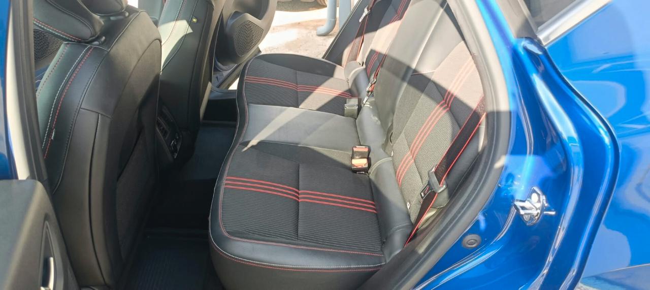 Renault Captur Full Hybrid E-Tech 145 CV RS Line