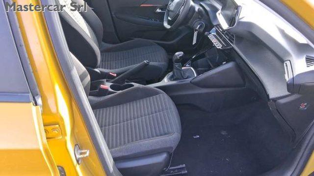 PEUGEOT 208 NEOPATENTATI 208 1.2 Active Pack TG : GP585FV