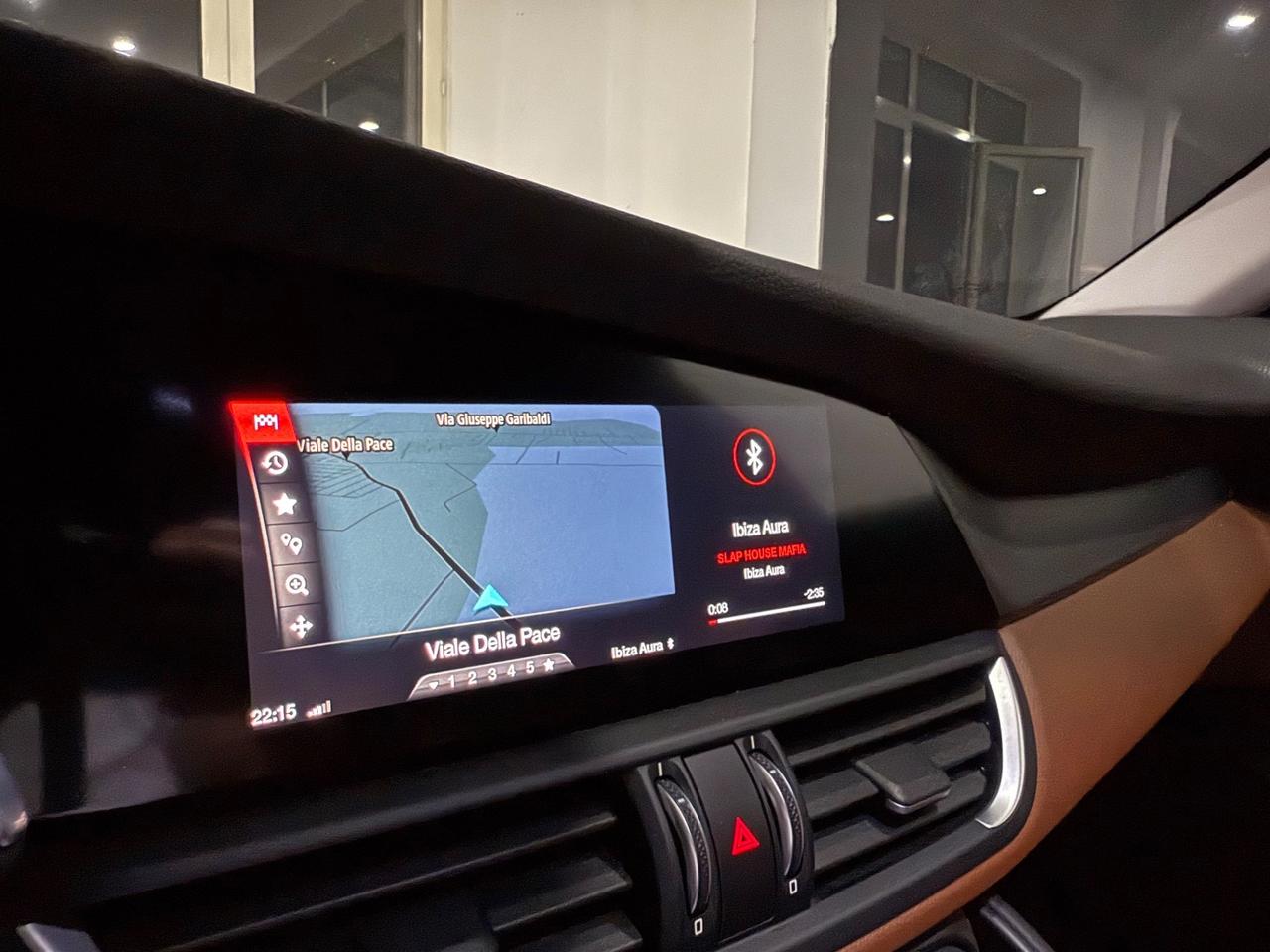 Alfa Romeo Giulia 2.2TurboD210CV Q4 VELOCE IPERFULL2018