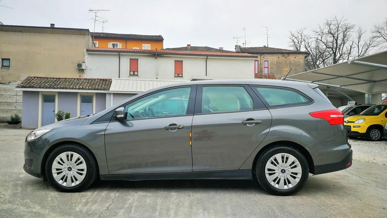 Ford Focus 1.5 TDCi 120 CV SW Euro6B *guidabile neopatentati*