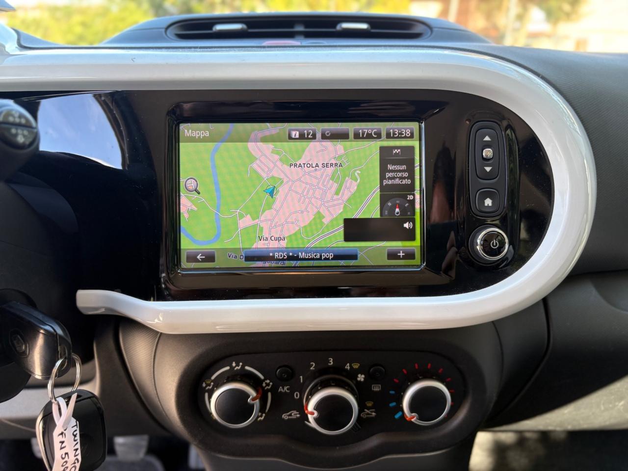 Renault Twingo SCe Intens FULL/LED/NAV