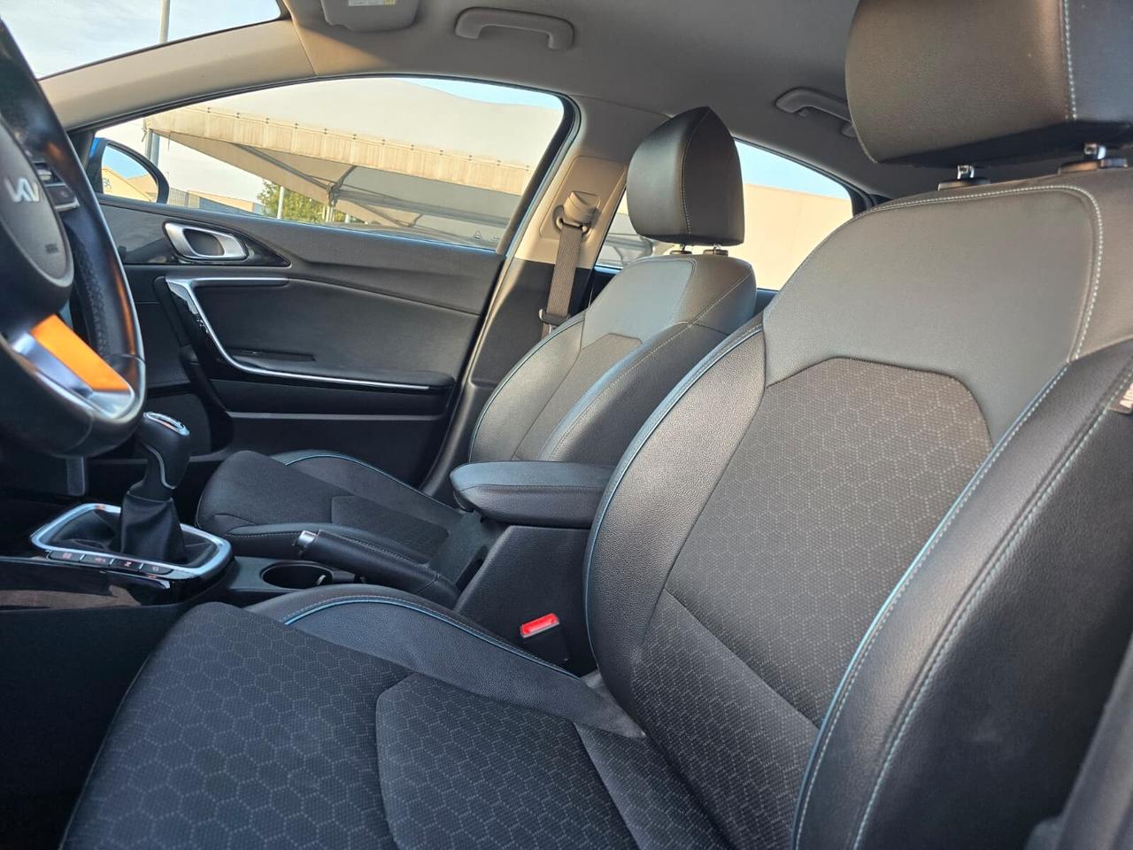 Kia XCeed 1.6 CRDi 136 CV MHEV iMT Business