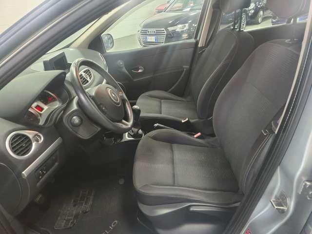 Renault Clio Clio III 2009 5p 1.2 16v Dynamique*65000km*
