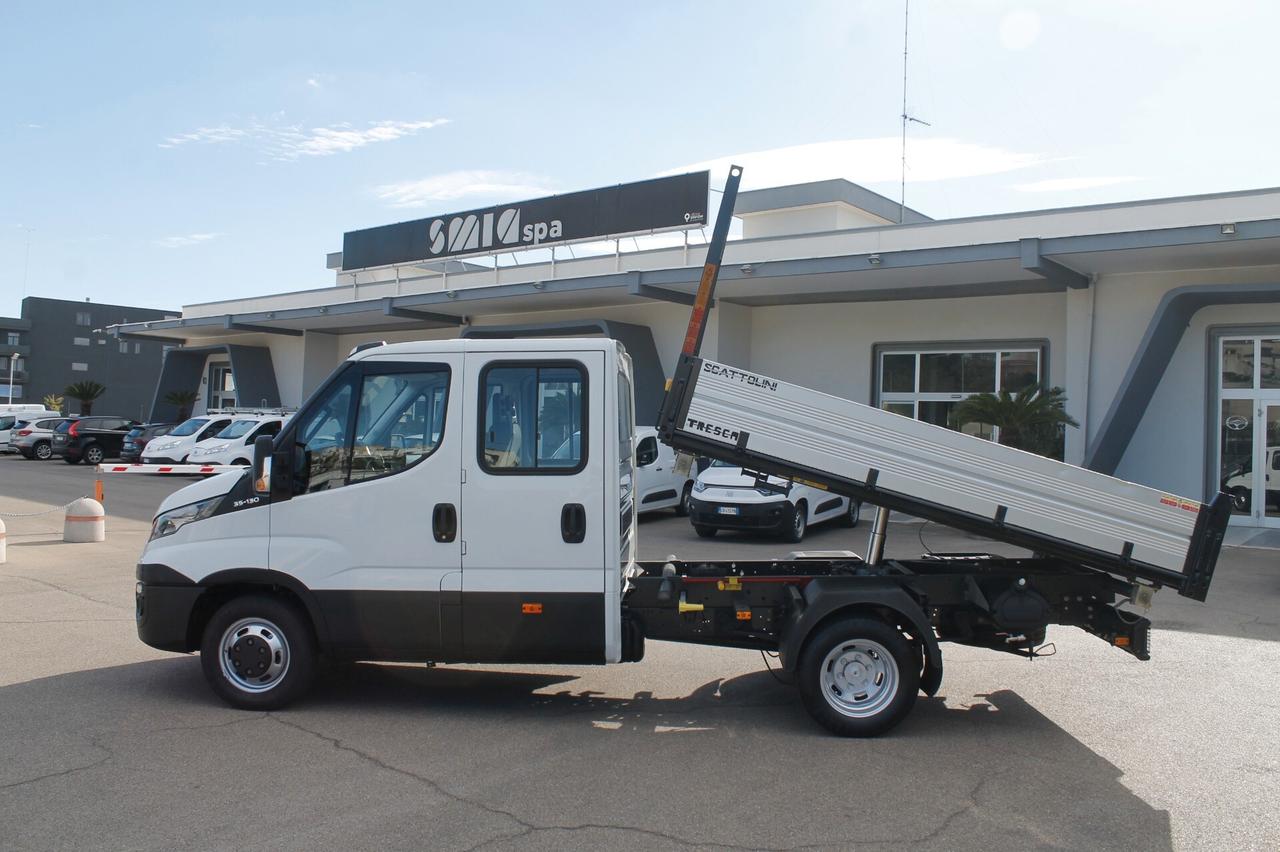 Iveco Daily 35C13 doppia cabina 7 posti cassone ribaltabile