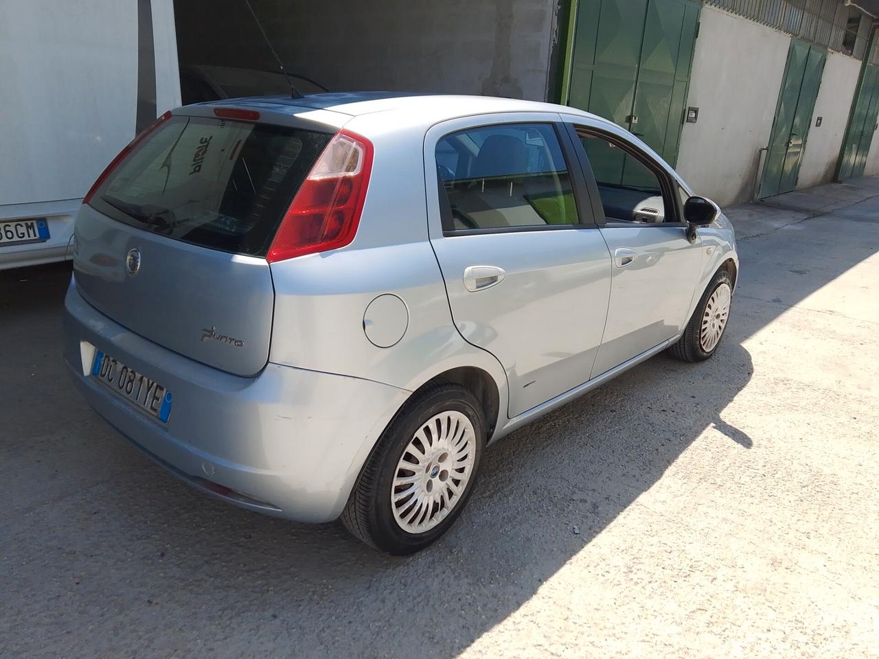 Fiat Grande Punto 1.3 MJT 75 CV 5 porte Active