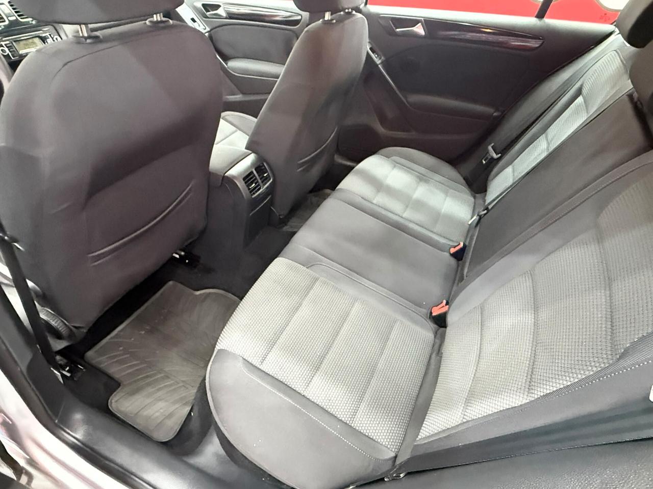 Volkswagen Golf 1.6 TDI 105cv Highline - 2010
