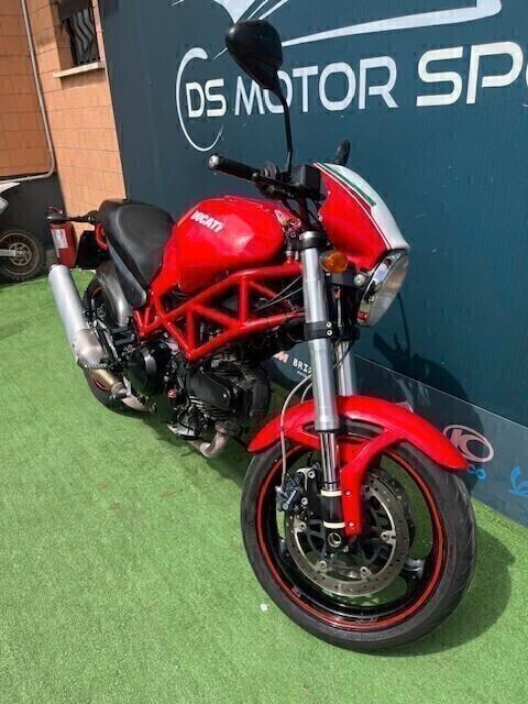 DUCATI MONSTER 695 PERMUTE GARANZIA