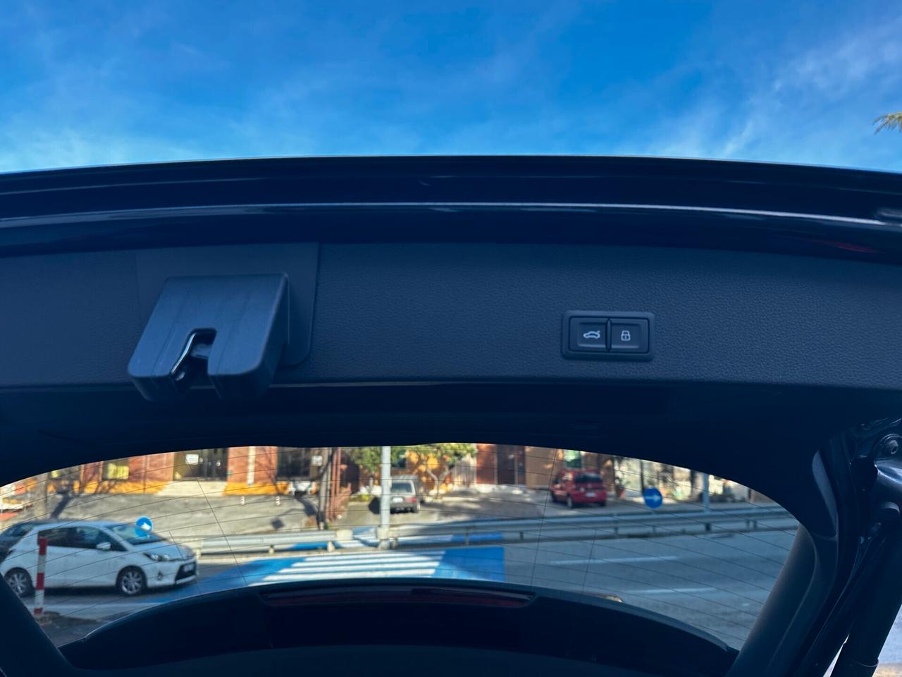 Audi Q2 35 TDI 2x S LINE_PANORAMA_FARI MATRIX_VIRTUAL_CAMERA_R18