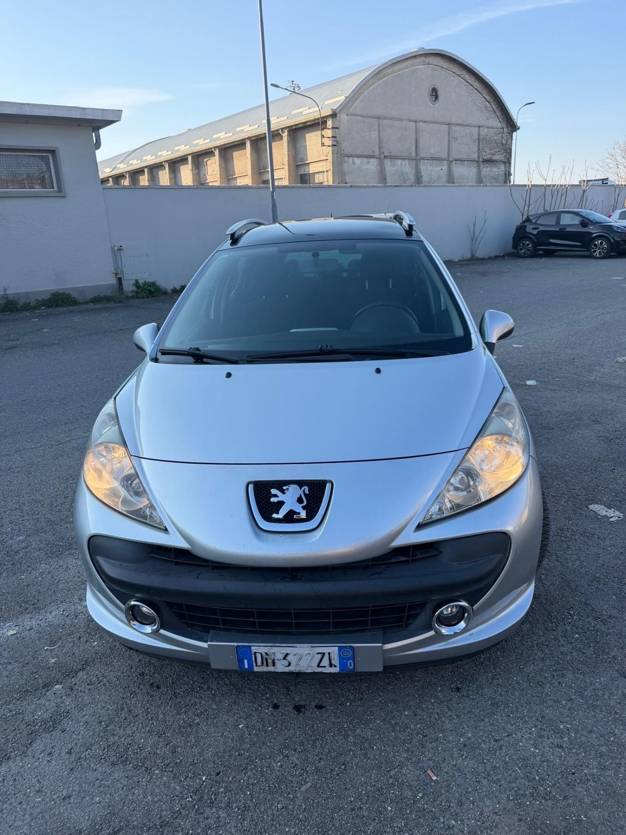 Peugeot 207 1.6 HDi DIESEL NEOPATENTATI