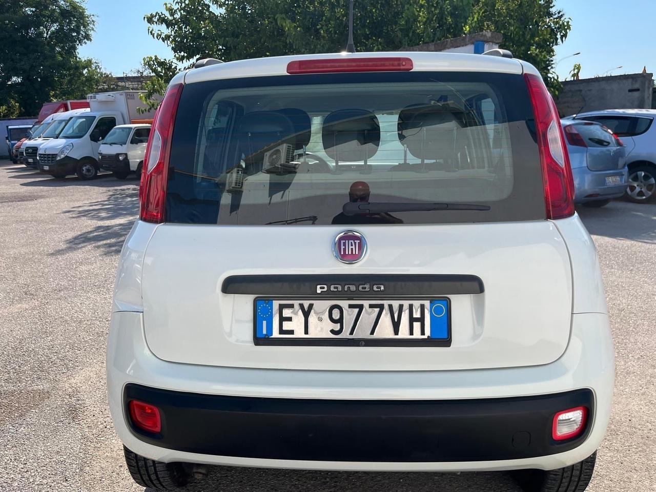 Ford Panda 0.9 twin air,metano -full-2013
