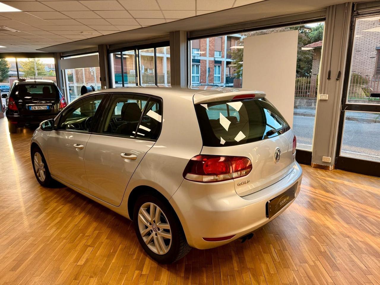 Volkswagen Golf 2.0 TSI highline
