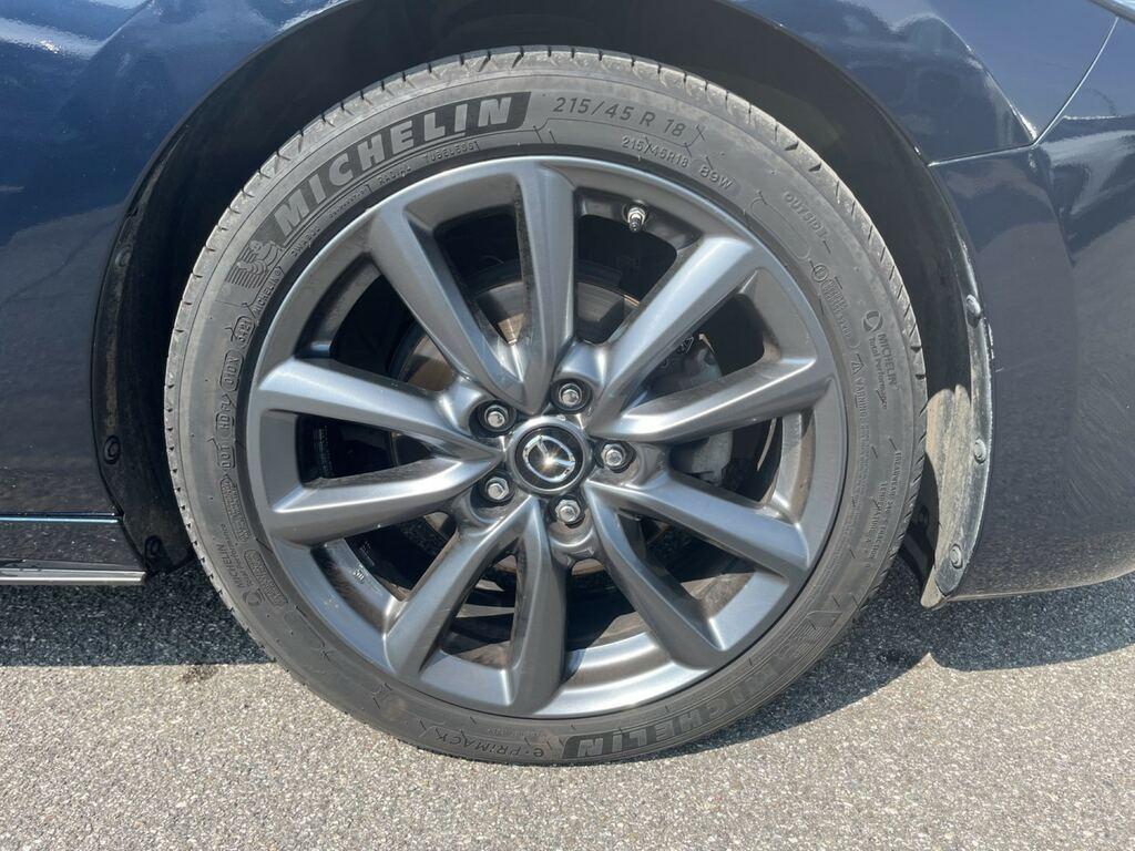 Mazda 3 5 Porte 2.0 Skyaticv-X M HYBRID Exceed 2WD 6AT