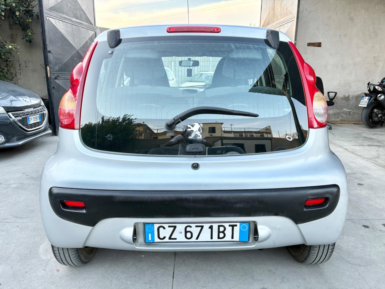 Peugeot 107 1.0 68CV 5p. buonissime condizioni