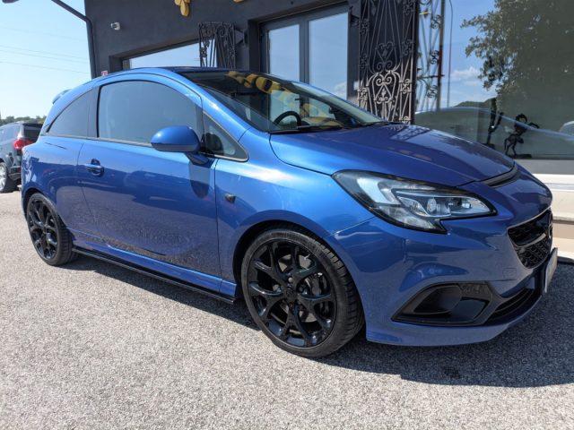 OPEL Corsa 1.6 Turbo Coupé OPC + pack opc performance