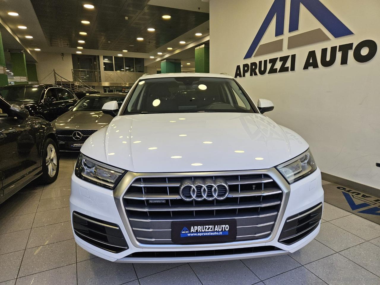 AUDI Q5 2.0 TDI quattro S tr. Business Sport