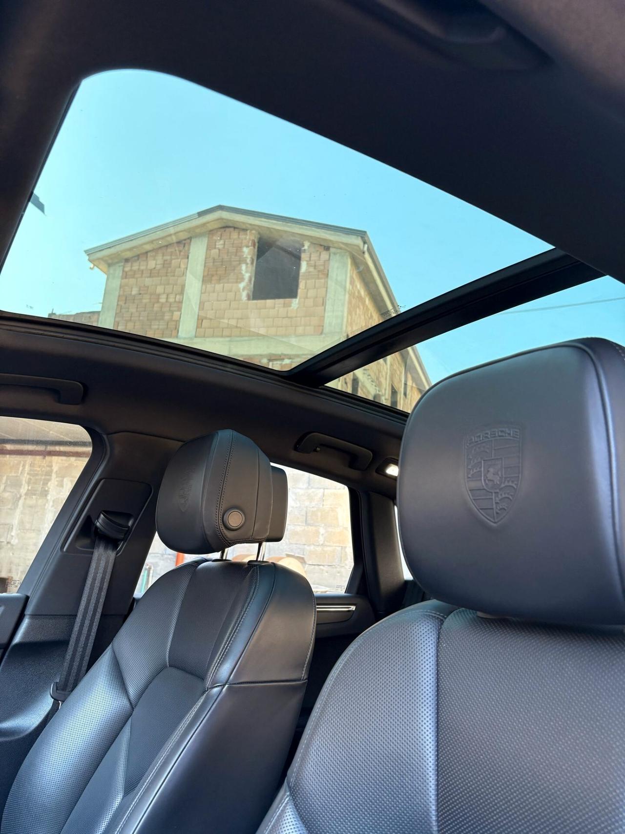 Porsche Macan 2.0 T TETTO 2022