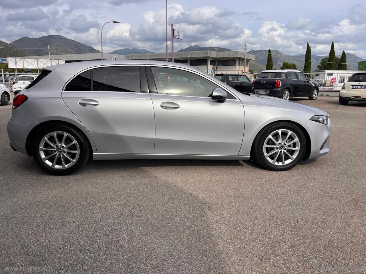MERCEDES-BENZ A 180 d Automatic Sport