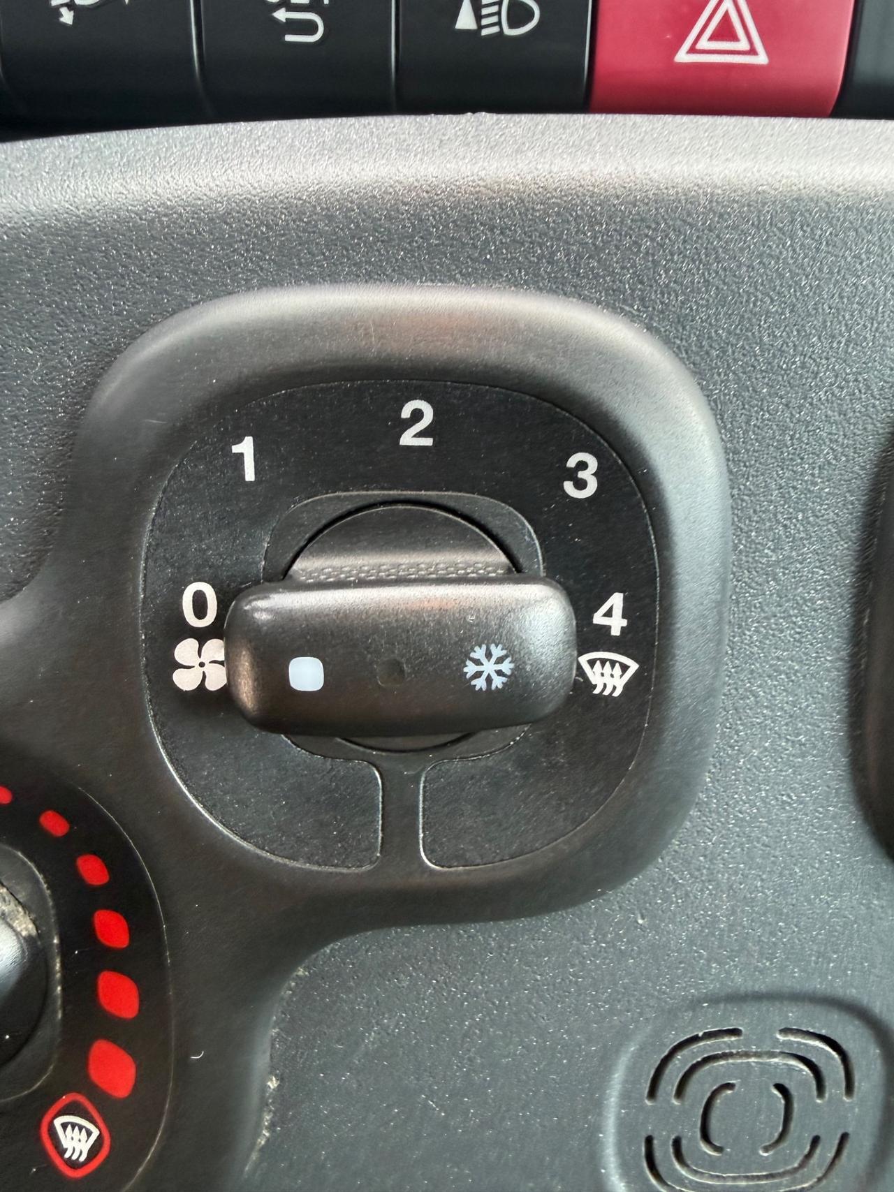 Fiat Panda 1.3 MJT 80 CV Lounge 2018