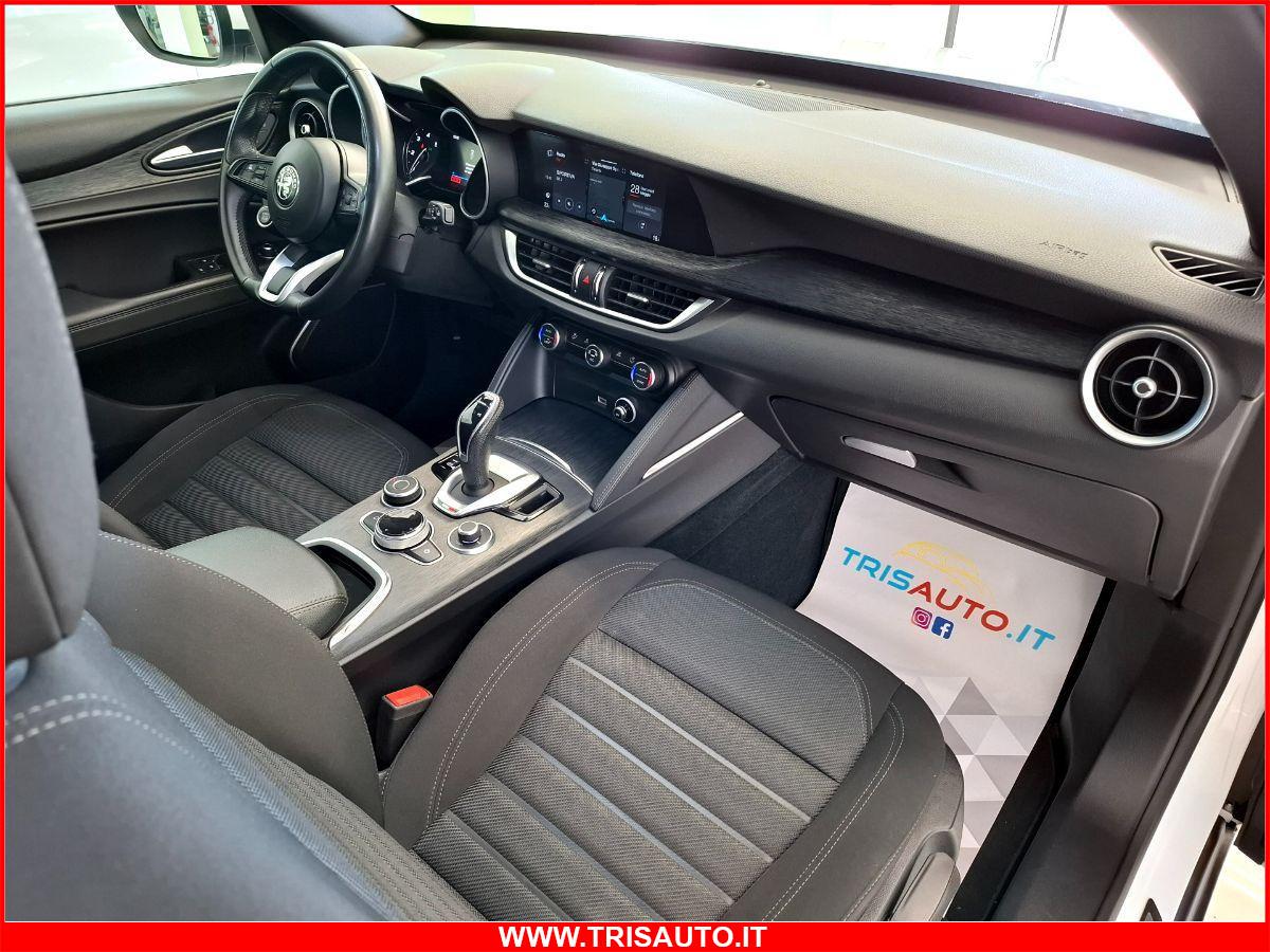 ALFA ROMEO Stelvio 2.2 Td AT8 Super (BIXENO+NAVI)