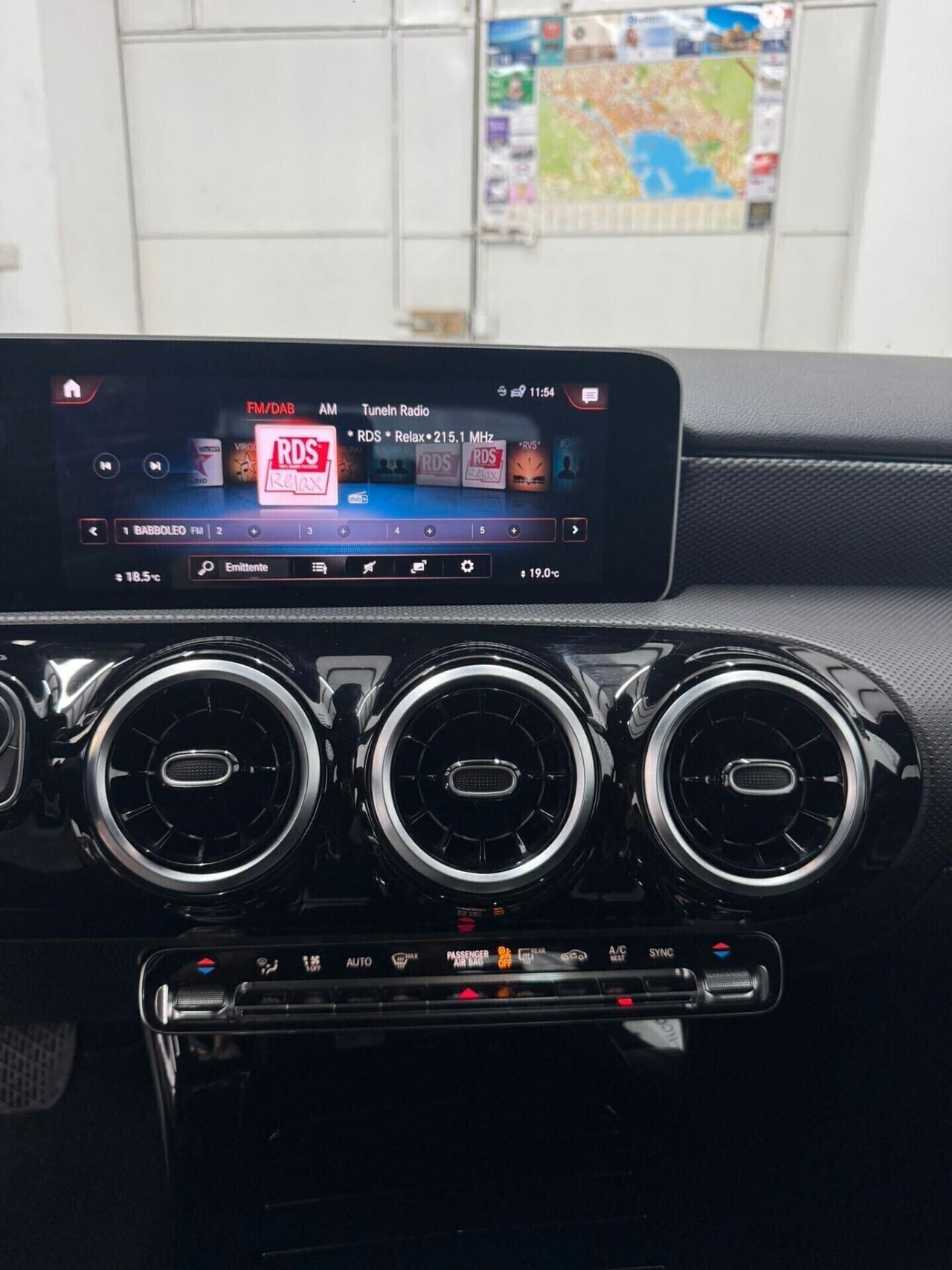 Mercedes-benz A 180 d Automatic Premium