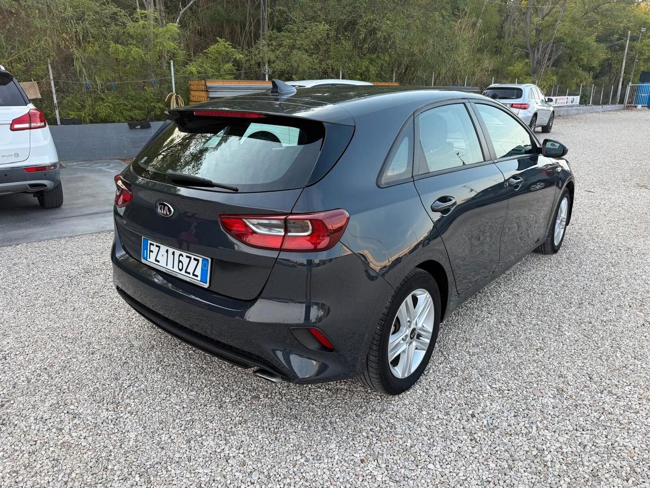 Kia Ceed 1.4 MPi GPL SW Urban