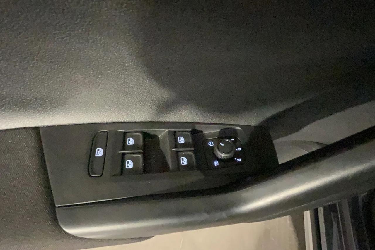 VOLKSWAGEN Taigo 1.0 TSI 95 CV Life - TELECAMERA!