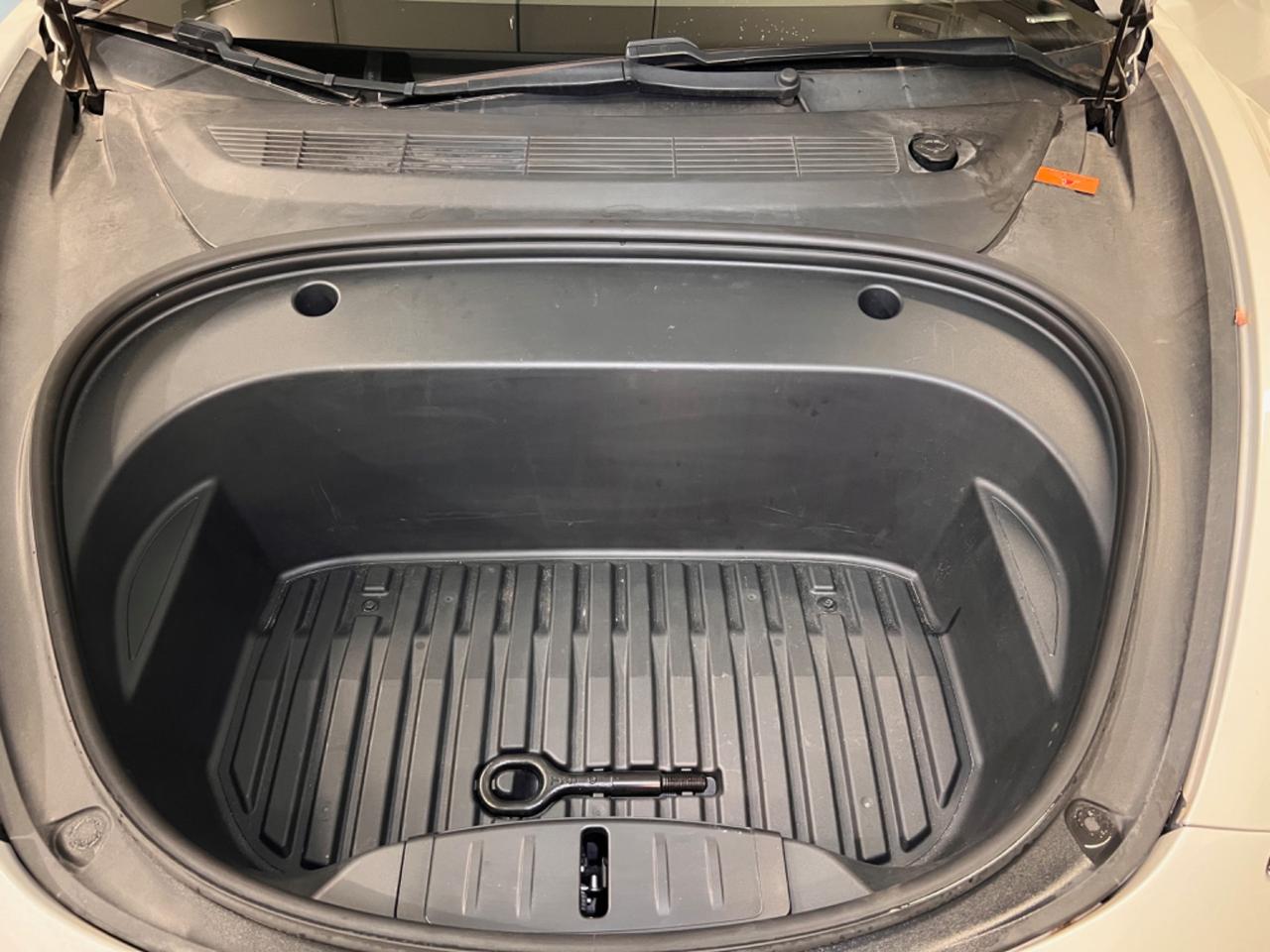 Tesla Model 3 Model 3 Long Range Dual Motor AWD