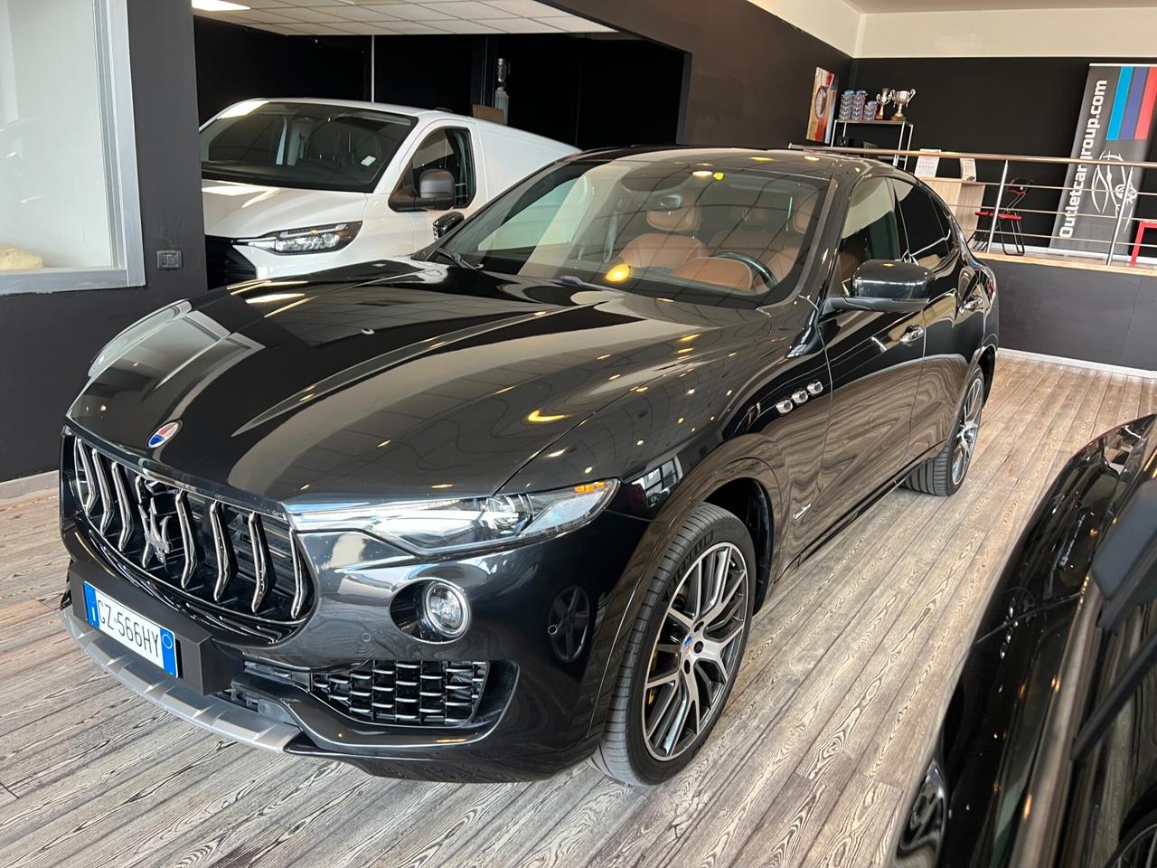 Maserati Levante AWD GRANLUSSO / UNICO PROPRIETARIO