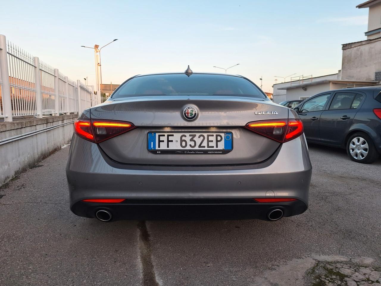 Alfa Romeo Giulia 2.2 Turbodiesel 180 CV AT8 Business Sport Launch Ed.