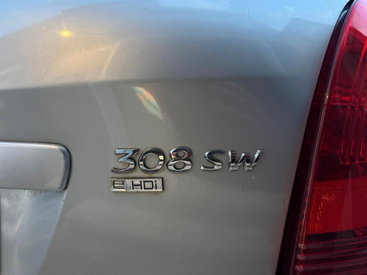 PEUGEOT 308 1.6 8V e-HDi 112cv SW ALLURE