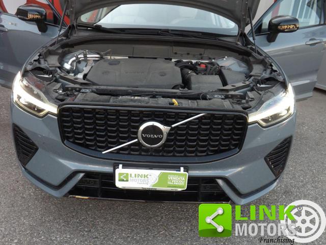 VOLVO XC60 B4 (d) AWD automatico Plus Dark ben tenuta