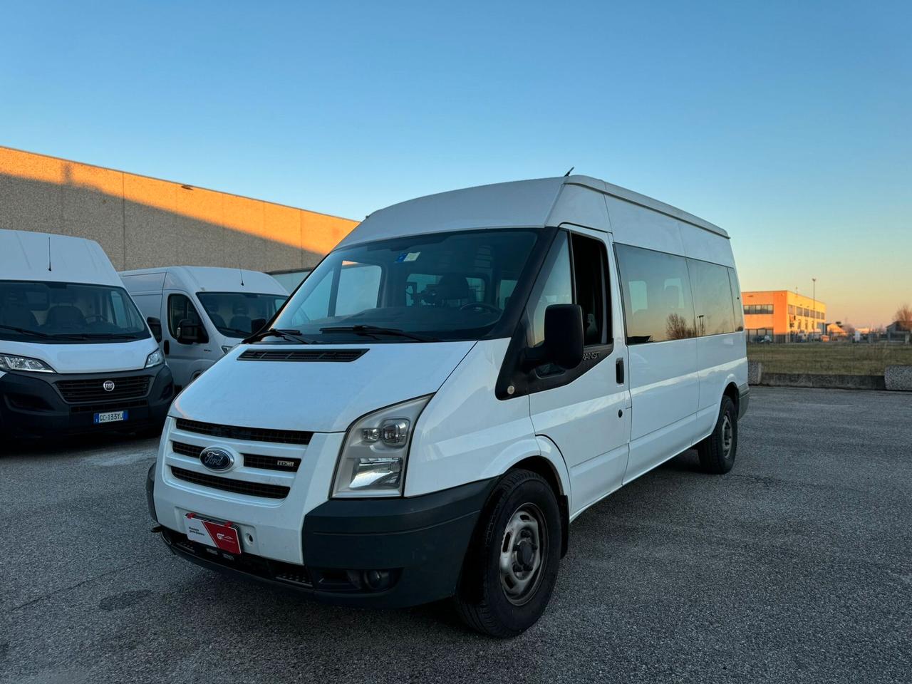 Ford Transit/Tourneo/Bus Transit 350L 2.2 TDCi/110 PL-TM Combi TRASPORTO DISABILI 9 POSTI