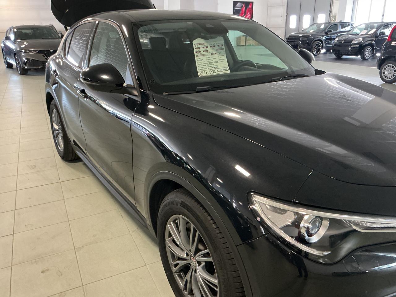 Alfa Romeo Stelvio 2.2 Turbodiesel 180 CV AT8 RWD Executive
