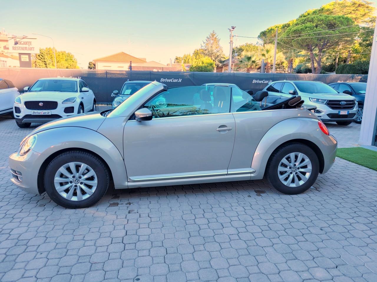 Volkswagen Maggiolino CABRIO 2.0 tdi (DIESEL) 110cv CRUISE BLUETOOTH SENSORI ANT + POST