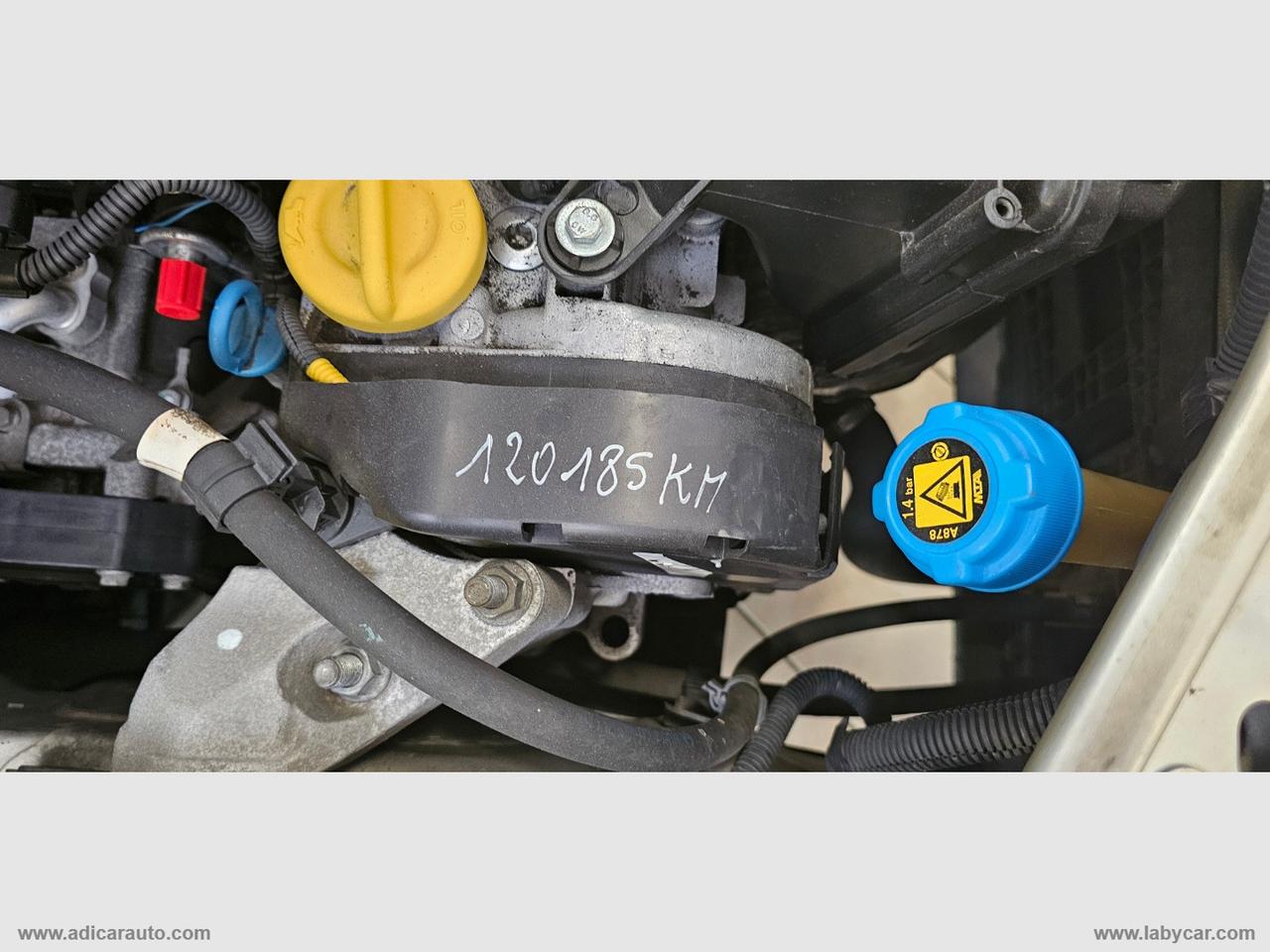 LANCIA Ypsilon 1.4 16V Oro Bianco