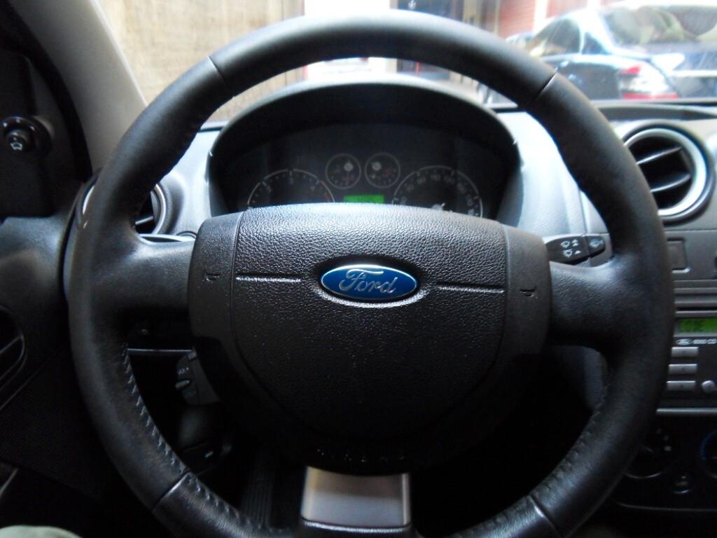 Ford Fiesta 1.4 TDCi 3p. Ghia