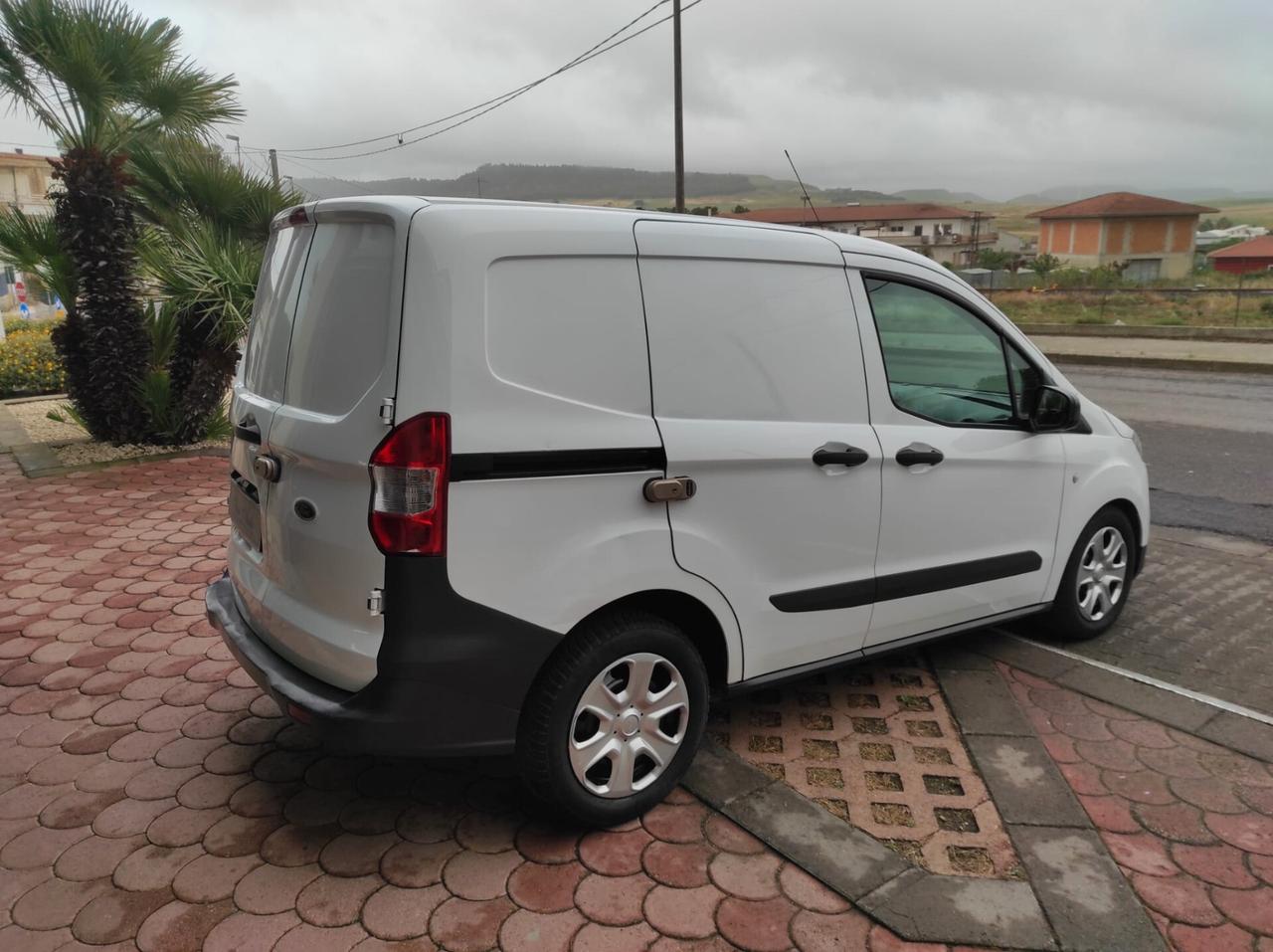 FORD TRANSIT COURIER 1.5 TDCI 75 CV TREND